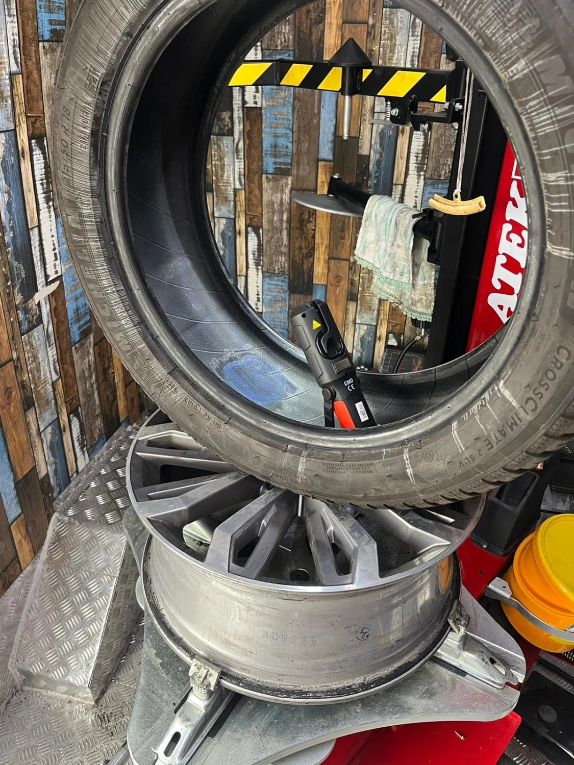 Reifenservice von Garanti Mobiler Reifenservice