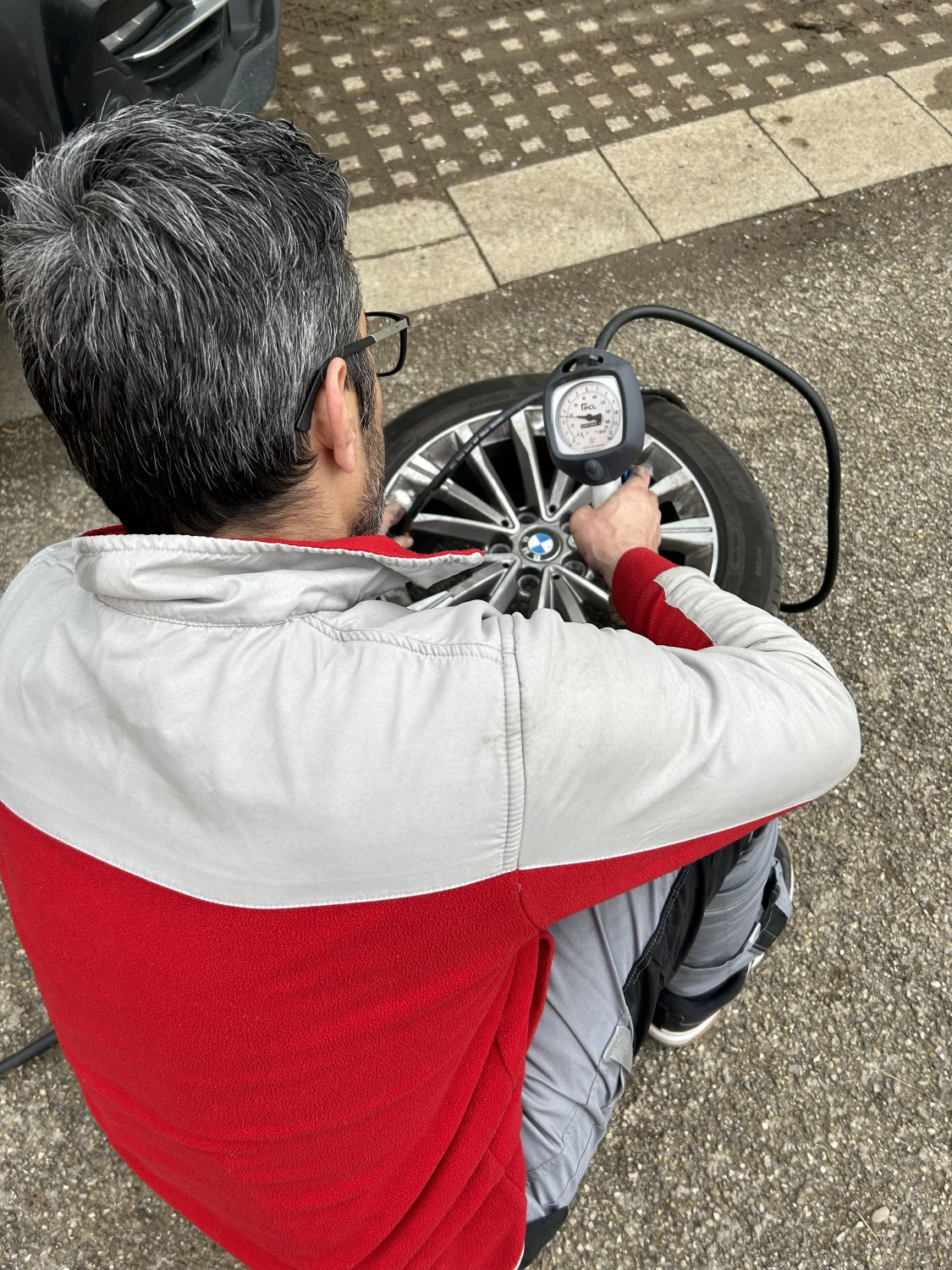 Reifenservice von Garanti Mobiler Reifenservice