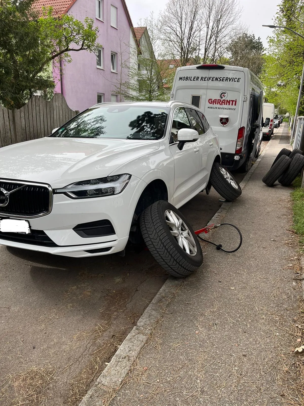 Reifenservice von Garanti Mobiler Reifenservice