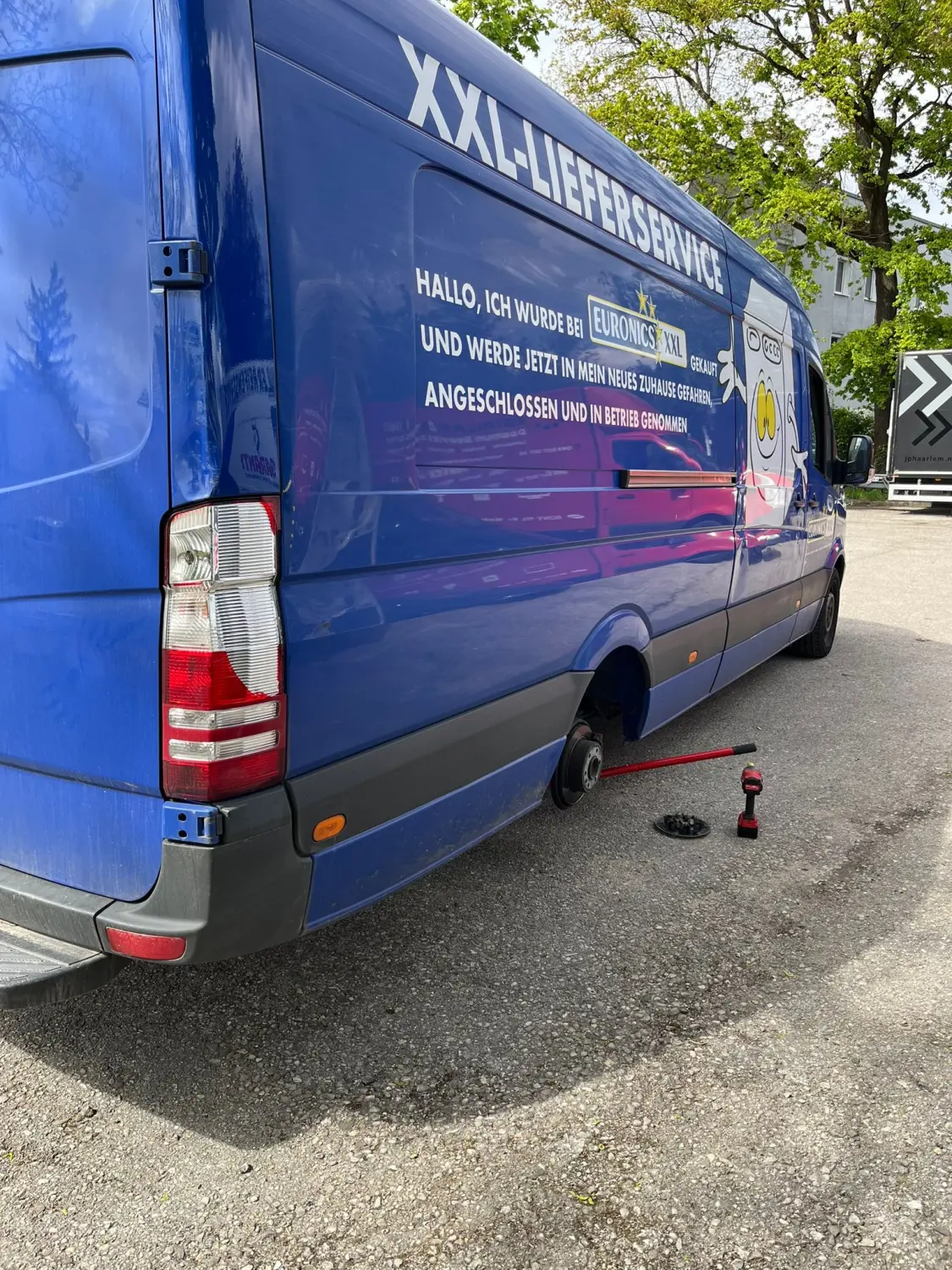 Reifenservice von Garanti Mobiler Reifenservice