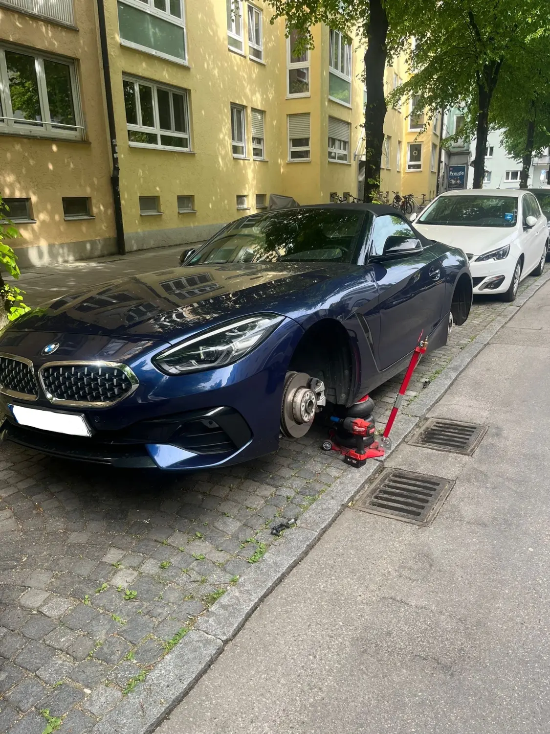 Reifenservice von Garanti Mobiler Reifenservice